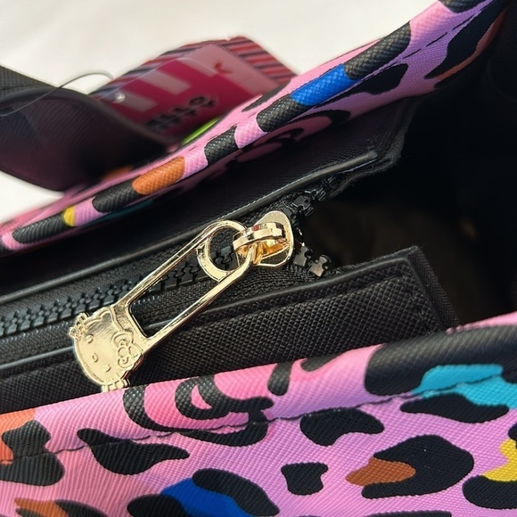 Brand New Hello Kitty bows & pink leopard three piece travel bag tote set rare - Picture 10 of 12